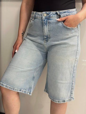 Bermuda shorts blue