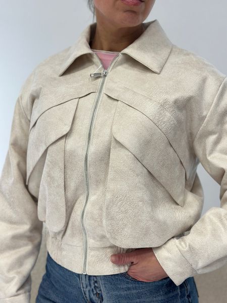 Interseasonal bomber jacket