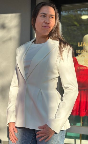 Classic jacket with pockets